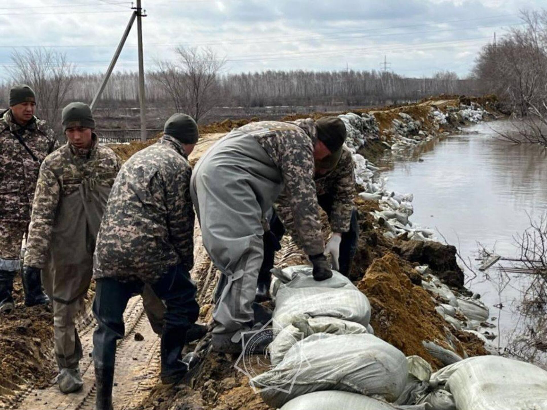 Су тасқыны: 52 мыңға жуық адам үйіне оралды 