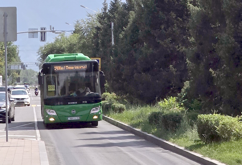 Алматыдағы қоғамдық көліктерде банк карталарымен төлем жасауға бола ма