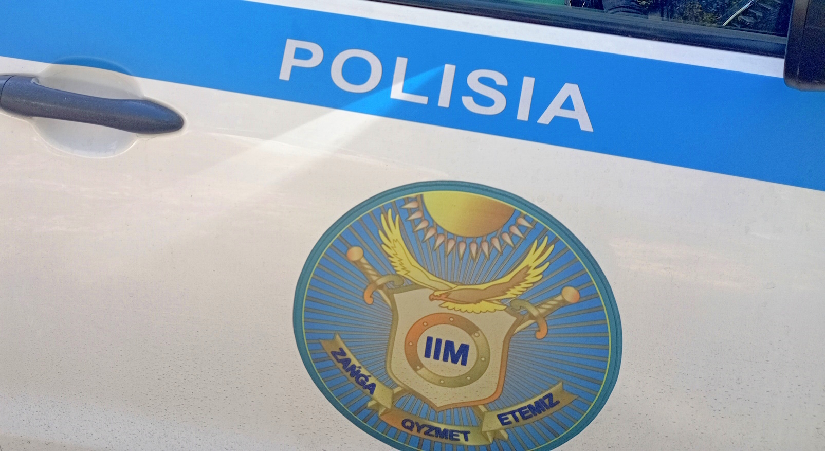 Алматыда қалалық аурухананың жанынан әйелдің жалаңаш жатқан мәйіті табылды