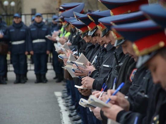 Жастар полиция жұмысынан қаншалықты хабардар немесе тәртіп сақшыларын дәріптеу қалай атқарылуда?