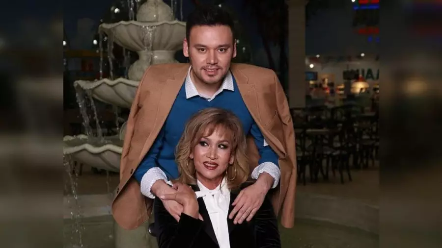 "Әке деп атауға мәжбүрлейтін": Нағима Есқалиеваның ұлы өгей әкесі туралы айтты