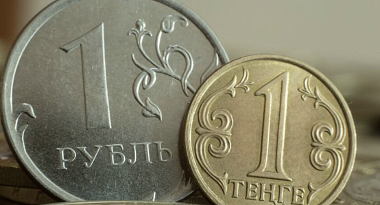 Соңғы жылдарда алғаш рет қолма-қол рубльге деген таза сұраныс минусқа кетті