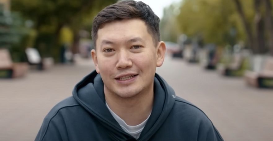 "Саясаттанушылар өзгенің ақшасын санағанды жақсы көретінімізді біледі": Журналист салық төлмеген блогерлер туралы