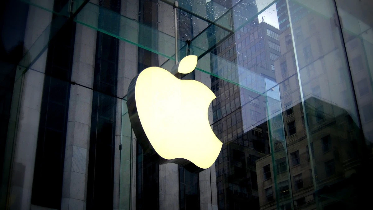 Apple ең қымбат компания мәртебесін жоғалтты