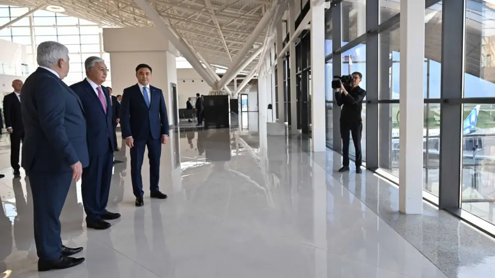 Қасым-Жомарт Тоқаев Шымкент әуежайының жаңа терминалымен танысты