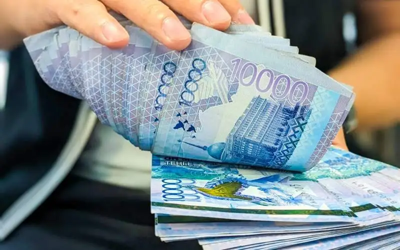 Астана мен Түркістан облысының тұрғындары дәрігердің қателігі үшін өтемақы алды