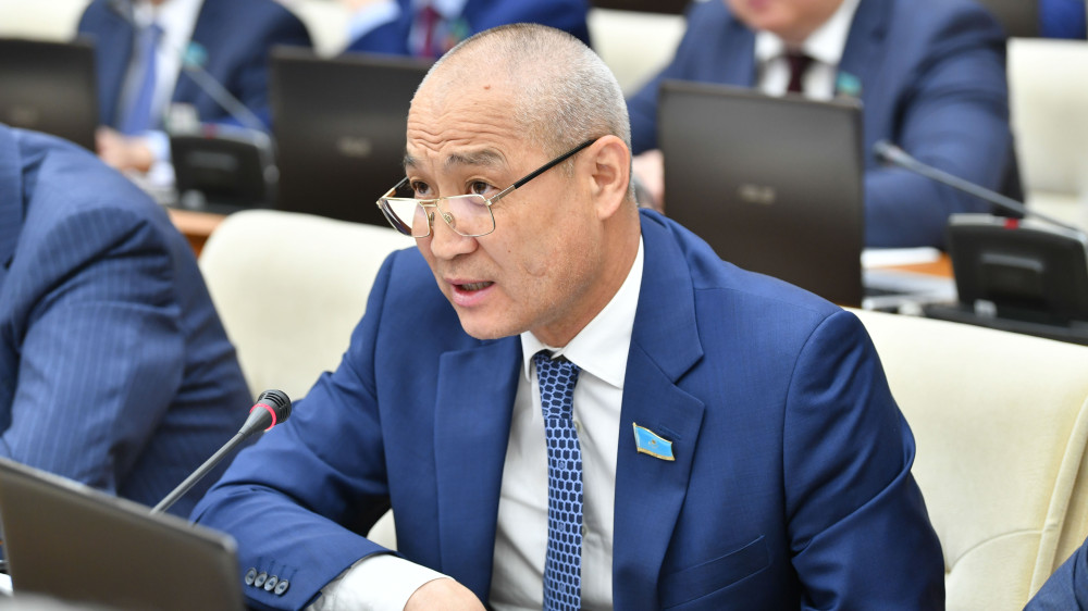 Ішкі саясатымызға, ұлттық дүниетанымымызға қарсы ұйымдарға жол жабық - Еділ Жаңбыршин