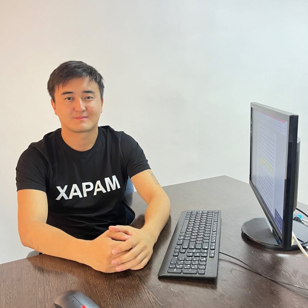 ”Музыкаға рұқсат жоқ, бізде халал”: Дінтанушы белгілі дәмханаға шағымданды