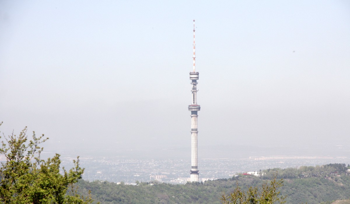 "Бұршақ, үсік, қатты жел". Бейсенбіде еліміздің 17 өңірінде дауылды ескерту жарияланды
