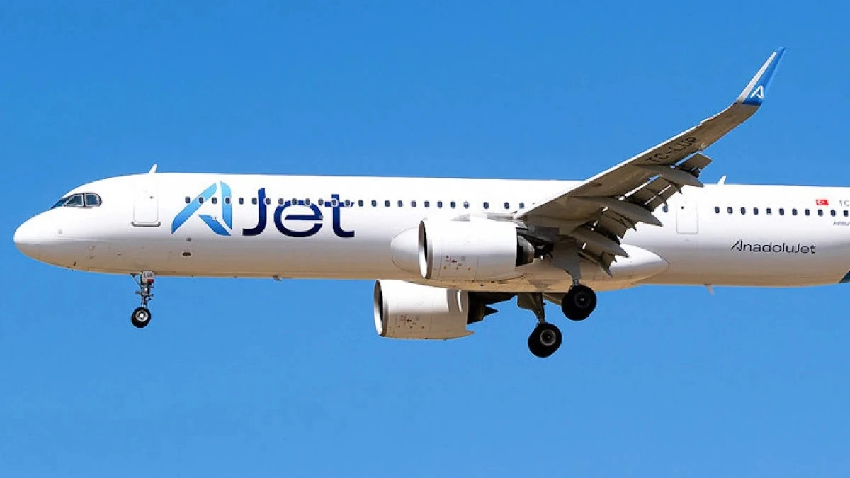 Әуе компаниясы ұшаққа пауэрбанк әкелуге тыйым салды