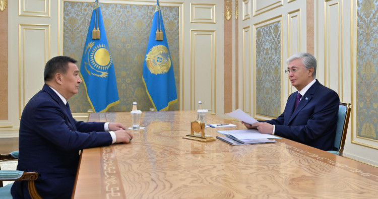 Мемлекет басшысы Ақмола облысының әкімі Марат Ахметжановты қабылдады