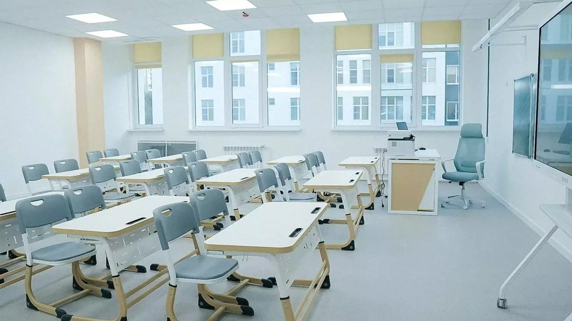 Алматы облысындағы мектептерде прокурорлар мен полицейлер сабақ береді