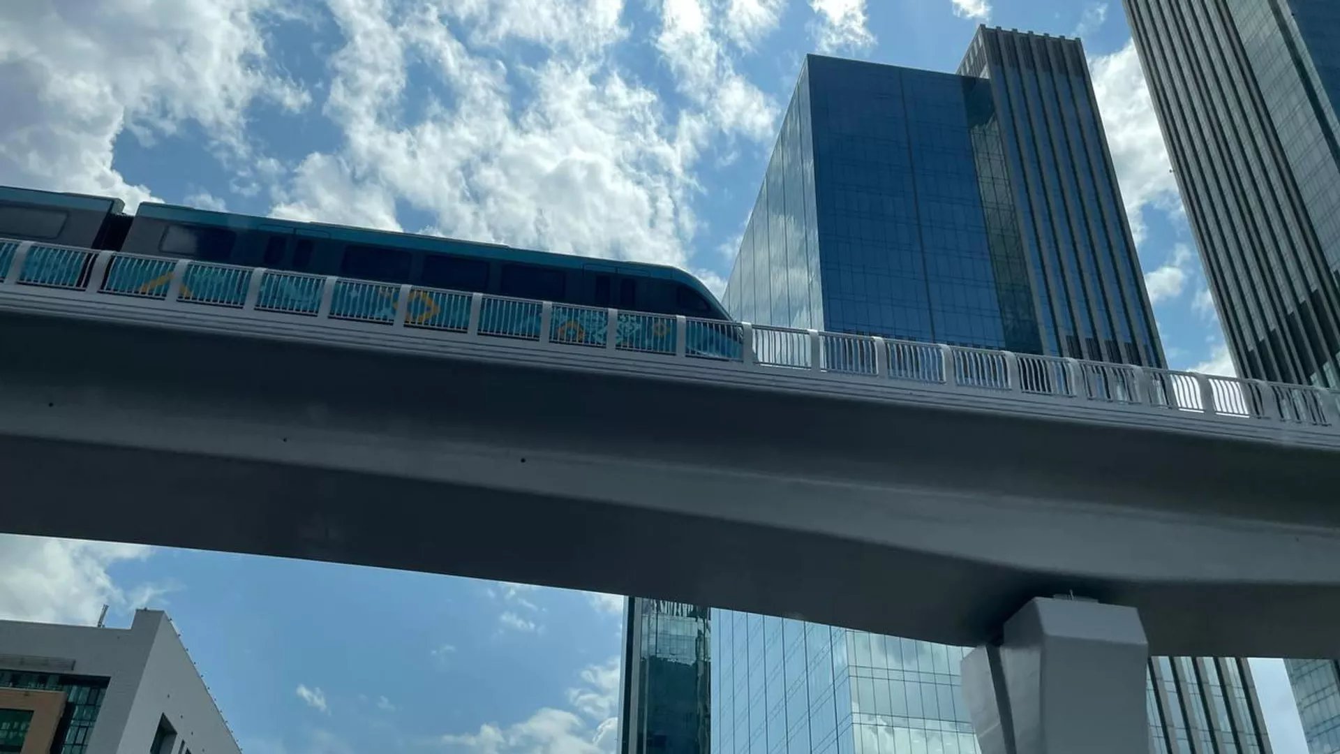 Астанада LRT-ны сынақтан өткізу басталды