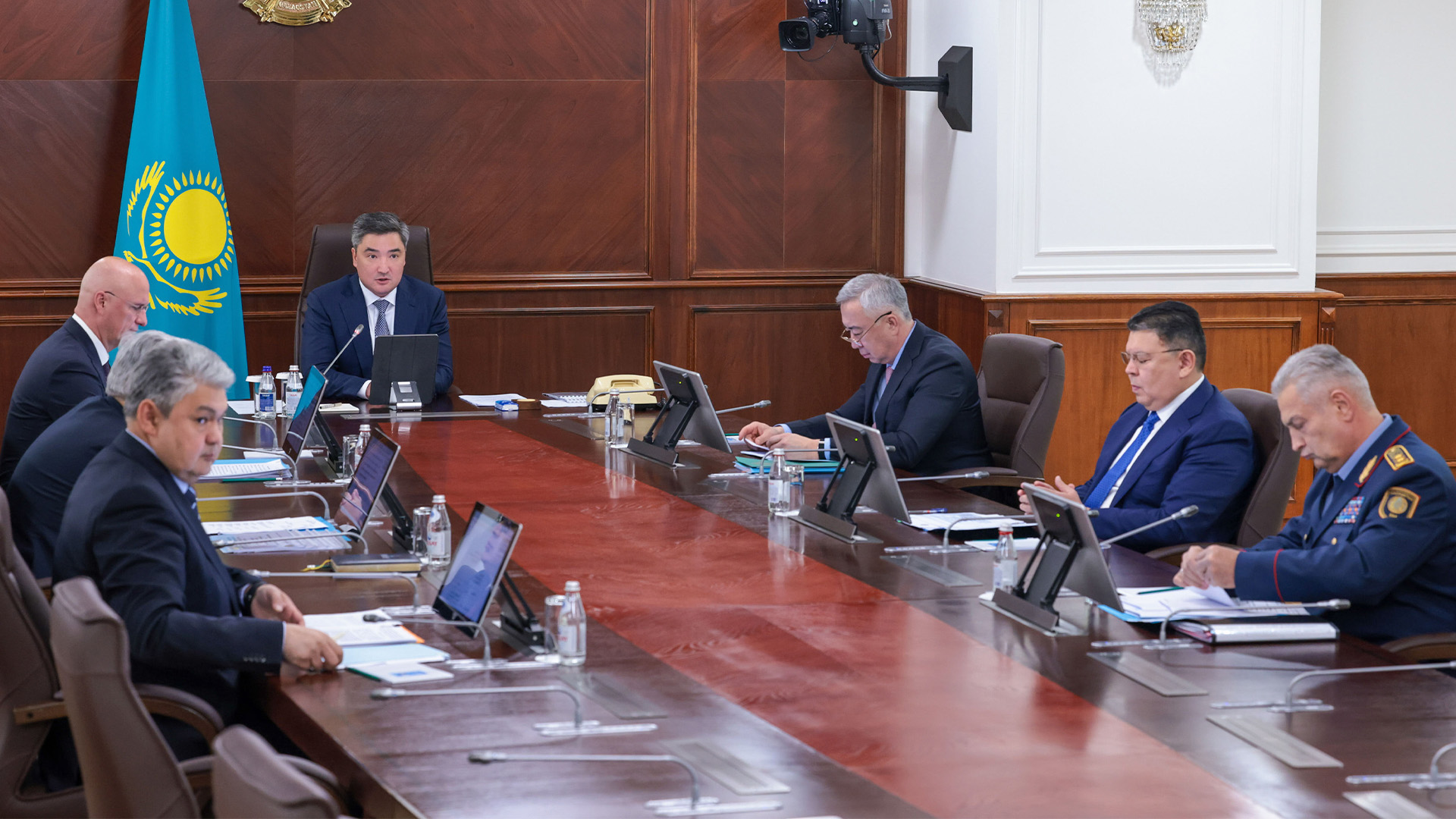 Үкіметте Президент Жолдауын жүзеге асыру жөніндегі жалпыұлттық іс-шаралар жоспарын мақұлданды