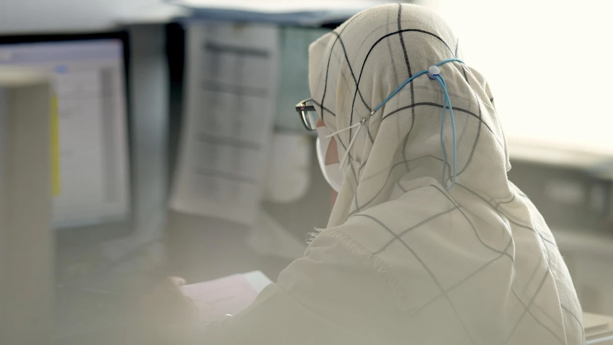 Бетті жабатын киімге тыйым салу: полиция заңды түсіндіру жұмыстарын жүргізуде