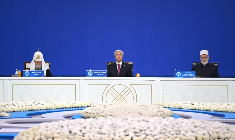 Қасым-Жомарт Тоқаев Әлемдік және дәстүрлі діндер көшбасшыларының VIII съезінің жабылуында сөз сөйледі
