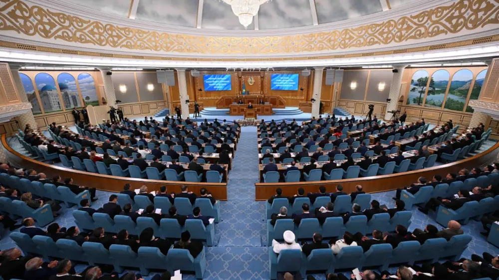 Президент бизнеске қатысты заңды күрделендіре бермеу керек екенін айтты