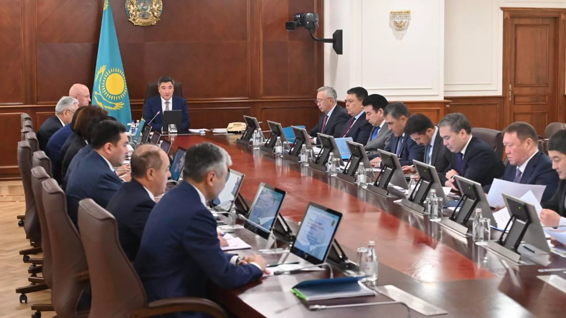 Тоқаев зейнетақыға қатысты тапсырма берді - сарапшылар тобы құрылды