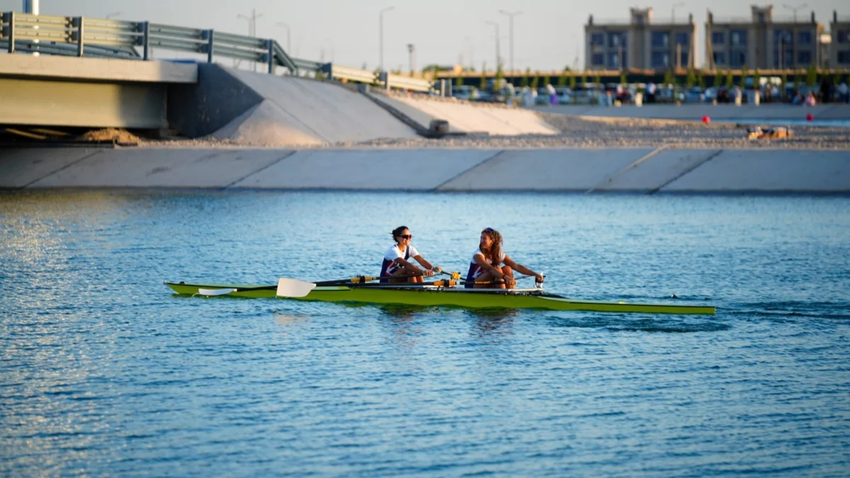 Түркістанда Орта Азияда теңдесі жоқ «Ескек есу» арнасы ашылды