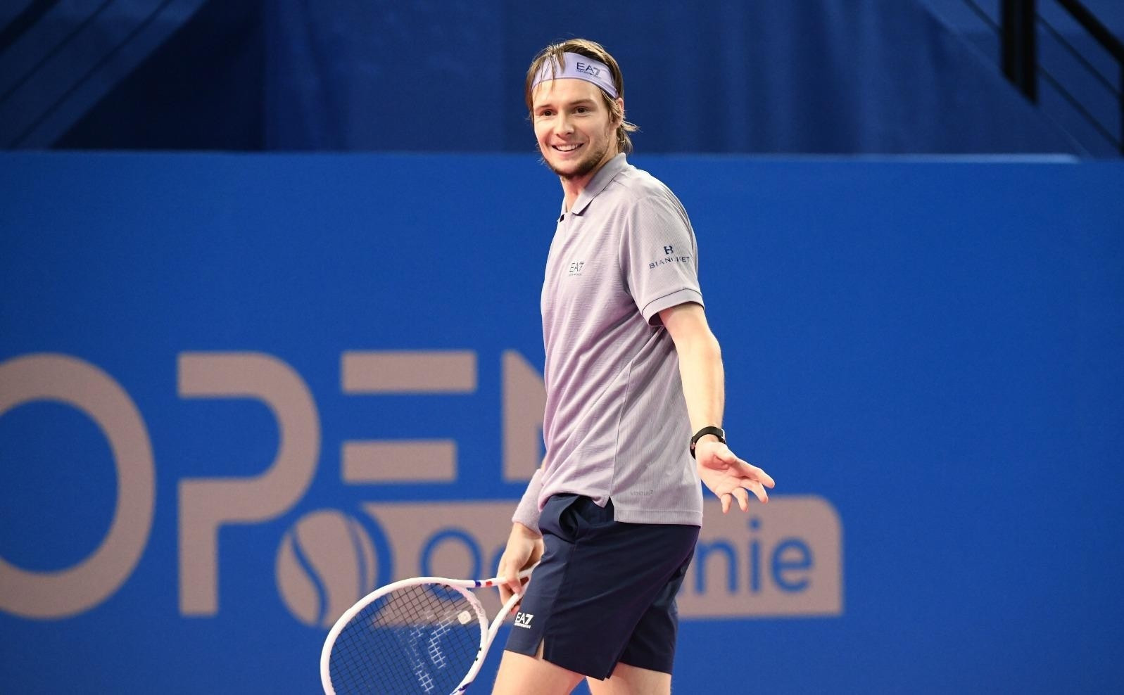 Александр Бублик Қытайдағы турнирдің жартылай финалына жолдама алды