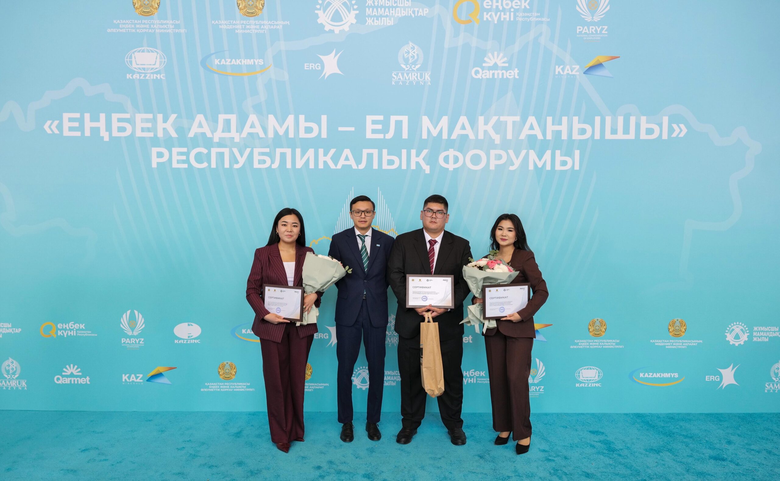 “Караван” журналисі жұмысшы мамандықтар жылына арналған байқауда жеңімпаз атанды