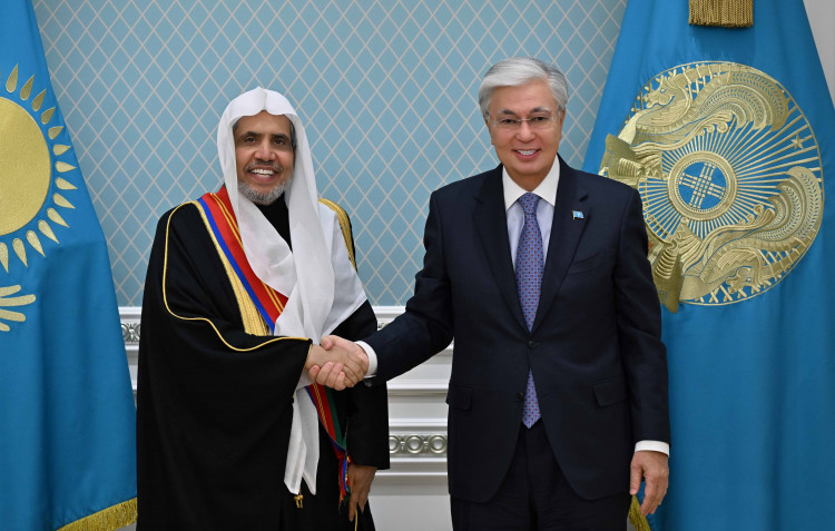 Президент Дүниежүзілік ислам лигасының Бас хатшысы шейх Мұхаммед бен Абдулкарим Әл-Исаны қабылдады