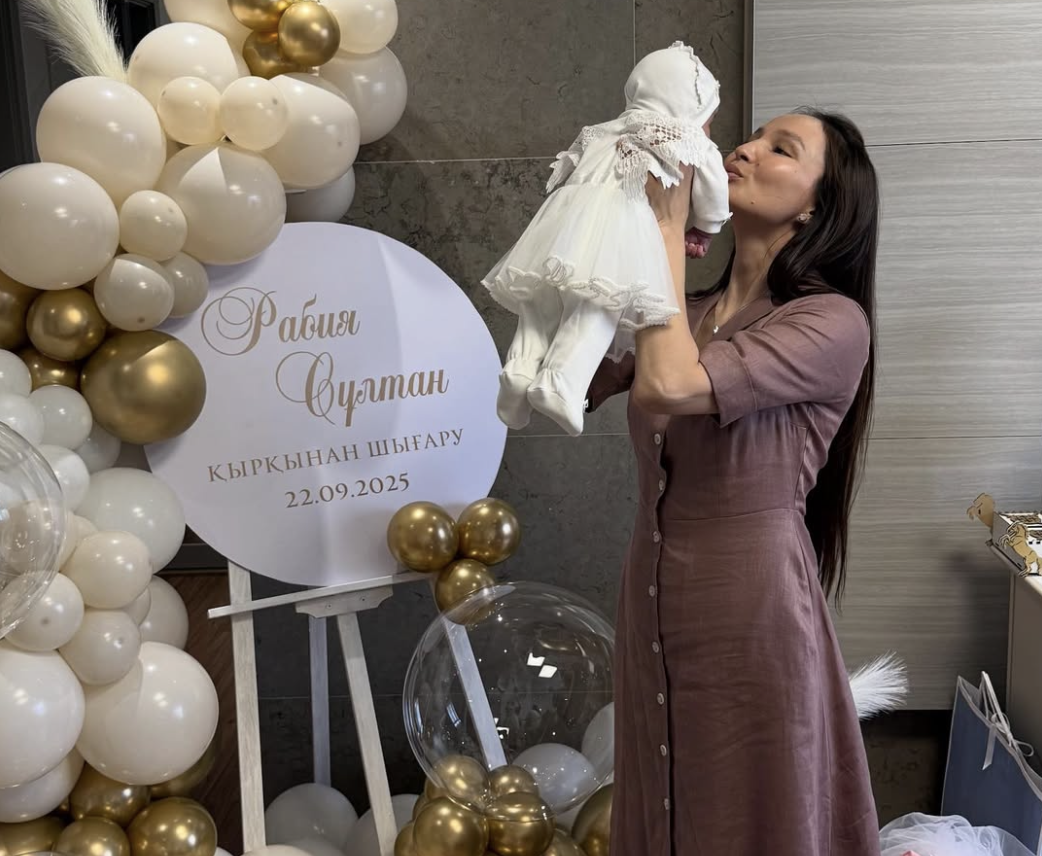 "Қызды болатынымды білдім": Жұлдыз Әбдікәрімова бесінші сәбиінің әкесіне қатысты ел арасында тарап кеткен қауесетке жауап берді