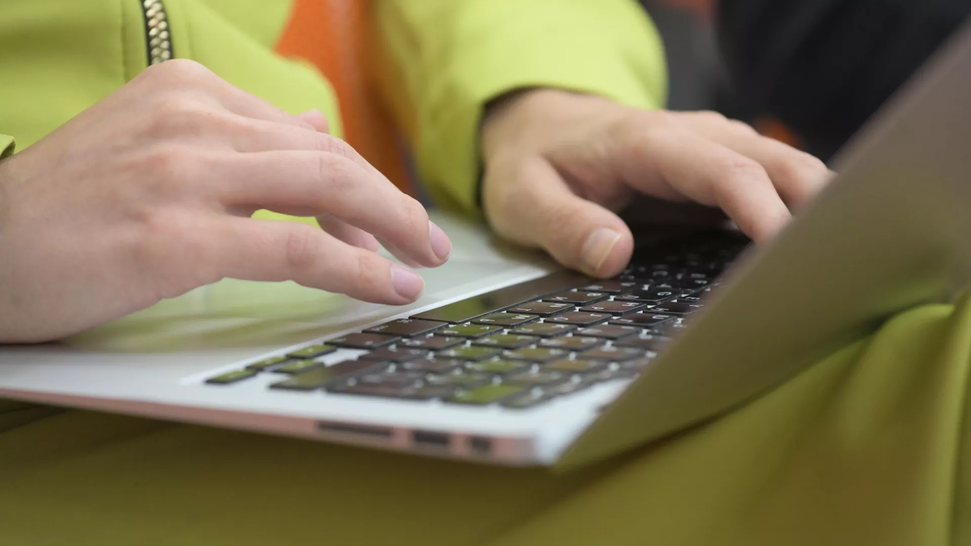 Шалғай жатқан 328 ауыл спутник арқылы интернетке қосылады – үкімет