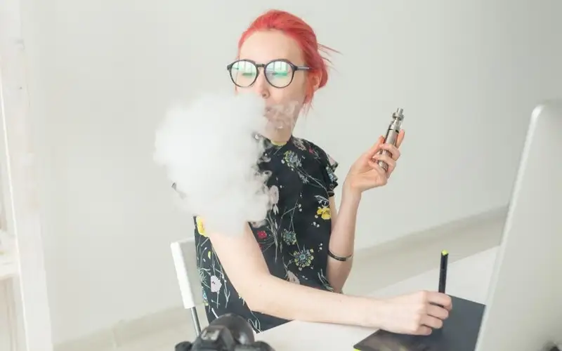 Дүниежүзілік денсаулық сақтау ұйымын электронды темекі шегетіндердің саны алаңдатып отыр