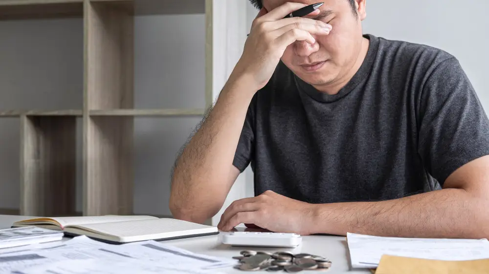 Қазақстандықтарға екі жерде жұмыс істеуге бола ма?