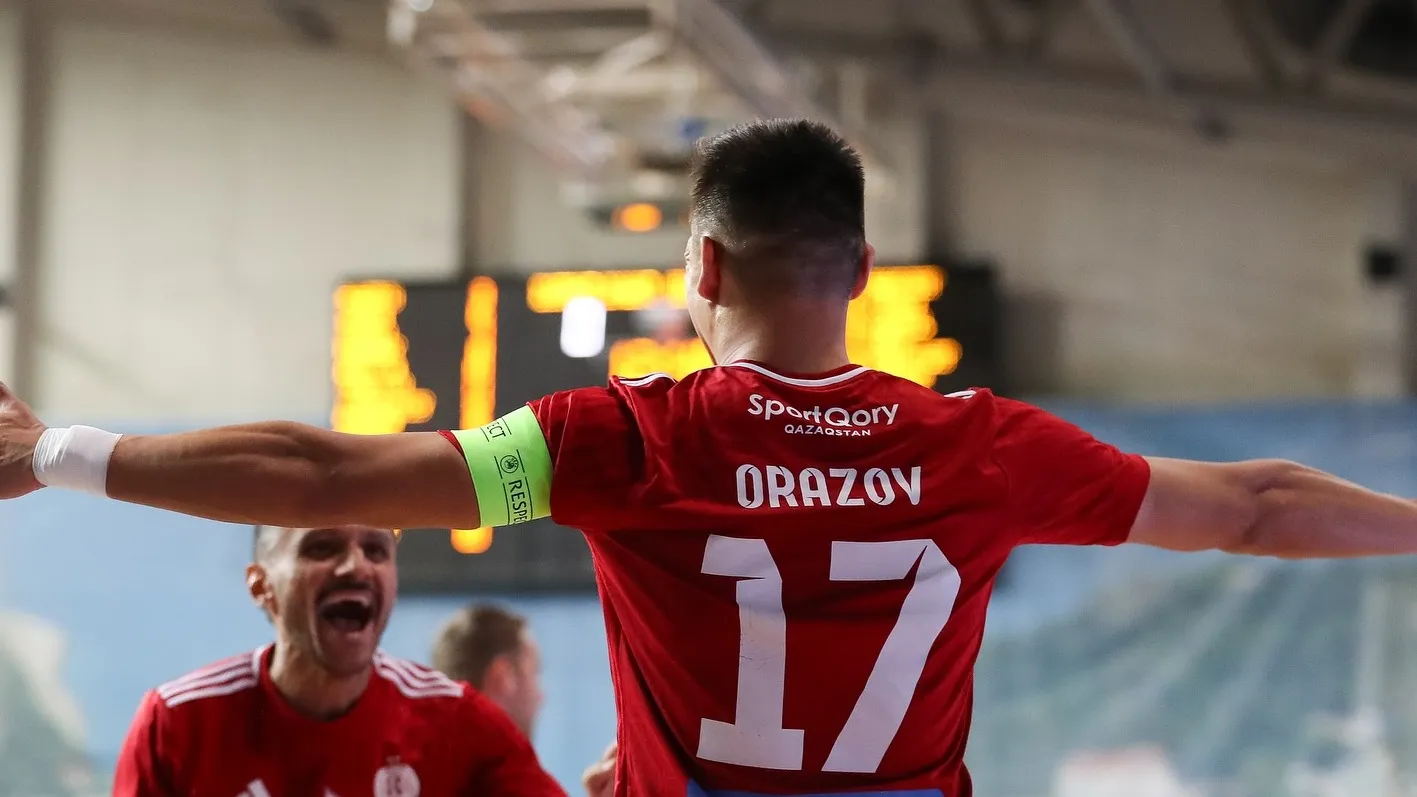 Клинцовский қыздарымен порно көру