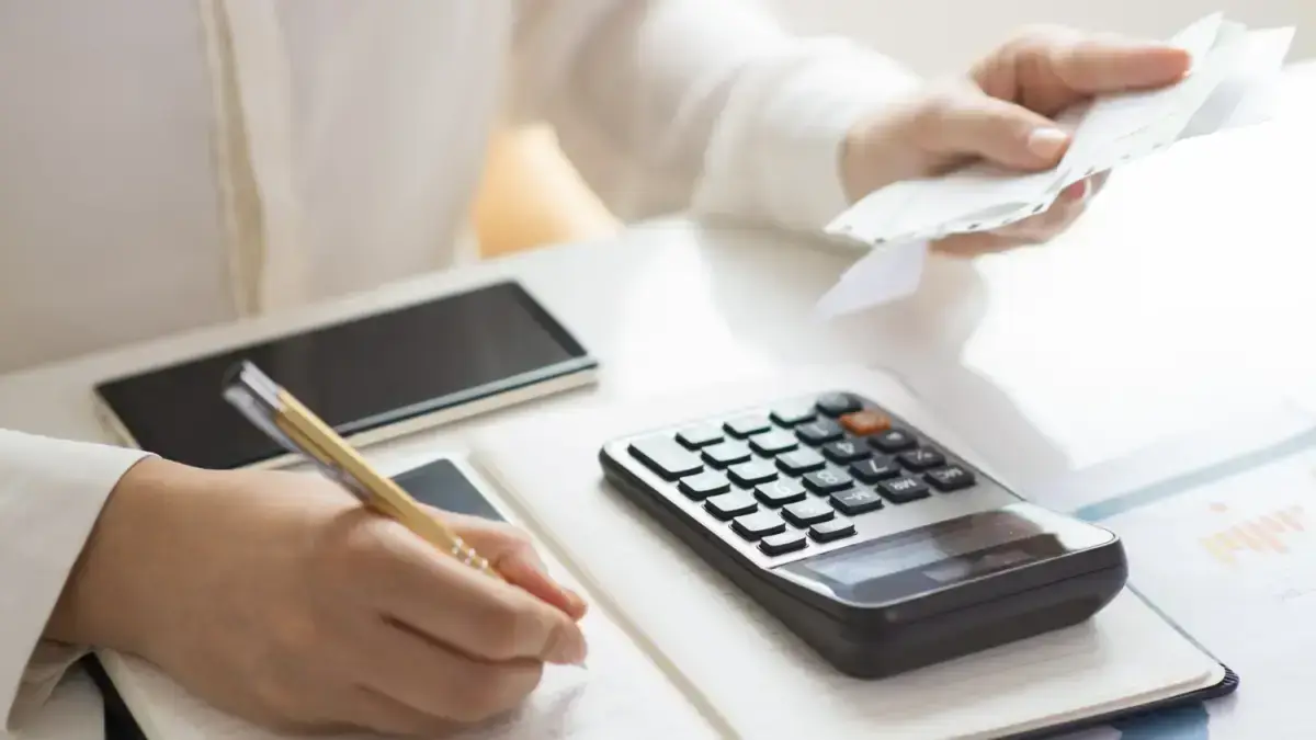 Келесі жылдан бастап бизнеске салынатын салықтар саны 20%-ға қысқарады