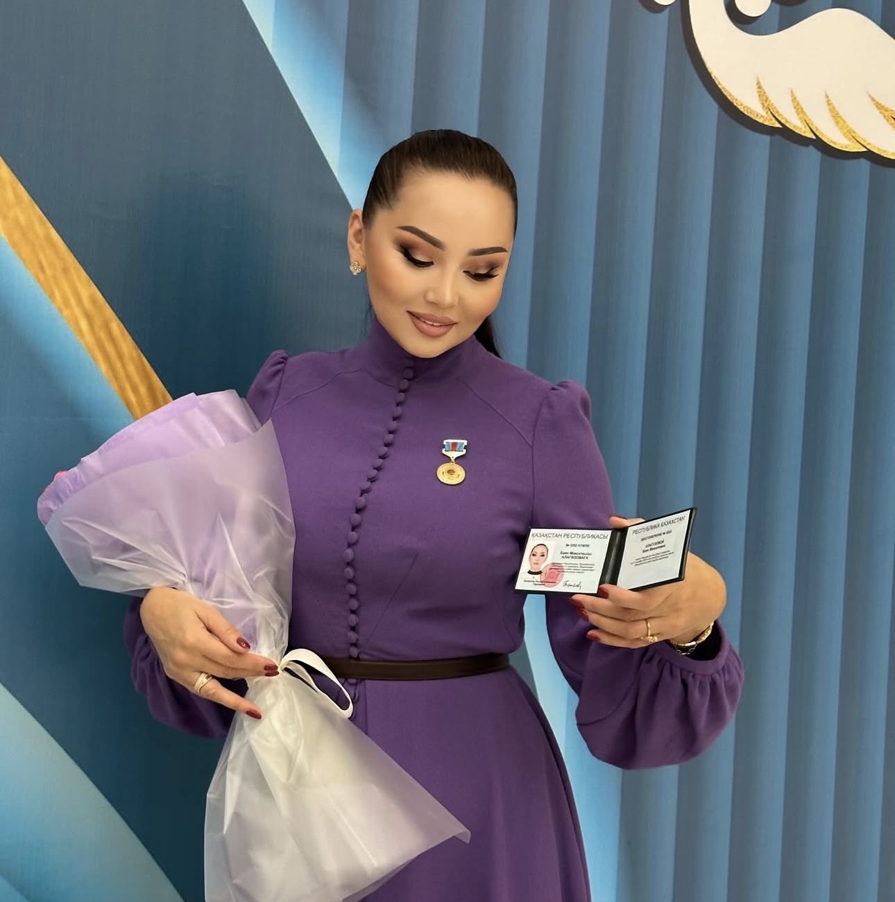 Баян Алагөзова ҚР еңбек сіңірген қайраткері атанды