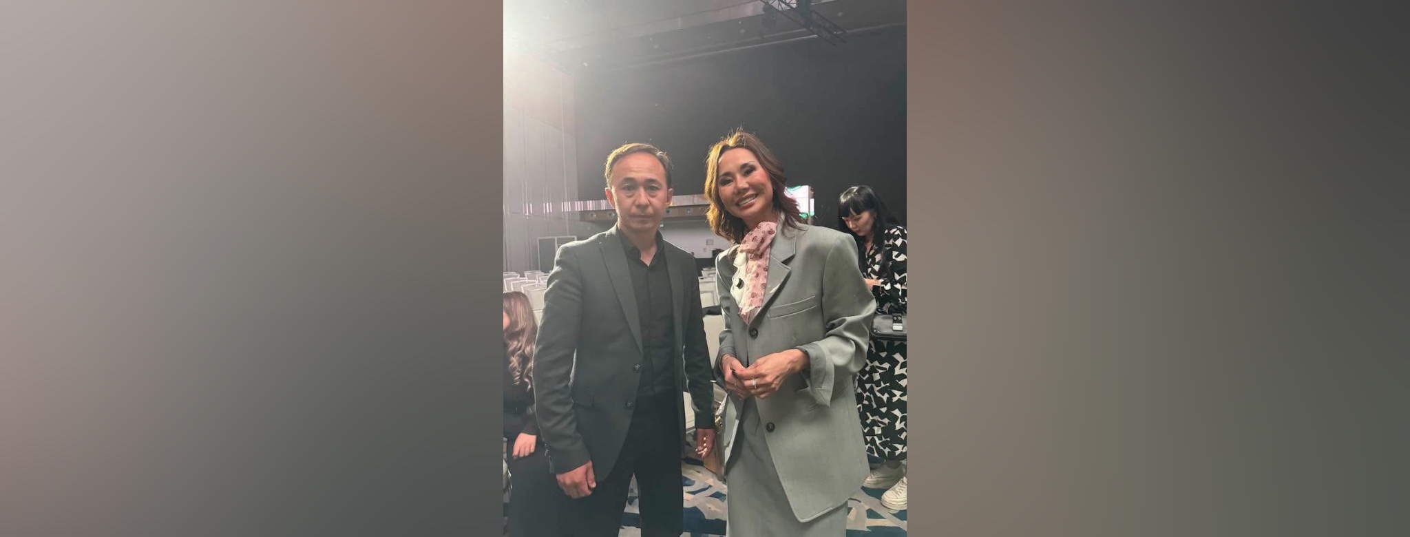 Гинеколог креслосындағы порно Нәрестеге арналған терең минет