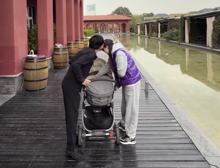 "Жүрегім орныма түсті": Қайрат Нұртас бесінші перзенті мен жұбайы Жұлдыз Әбдікәрімова туралы