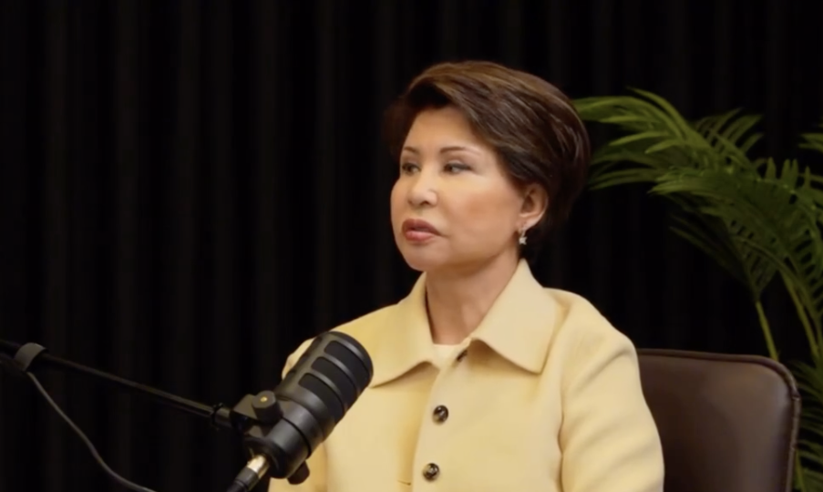 "Қала көзден ұмыт қалды, 30 жыл кедейшілік көрді": Роза Рымбаева тентіреп кеткен туған жері Семей мен оның халқы туралы