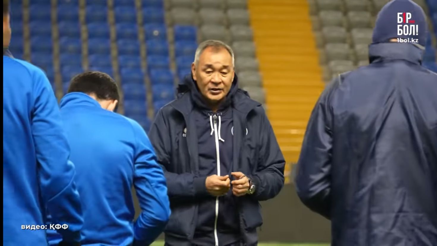 “Қазақстан құрамасының өз ойын стилін қалыптастыру керек”: Талғат Байсуфинов Бельгияға қарсы ойынға қандай “тосын сый” дайындады