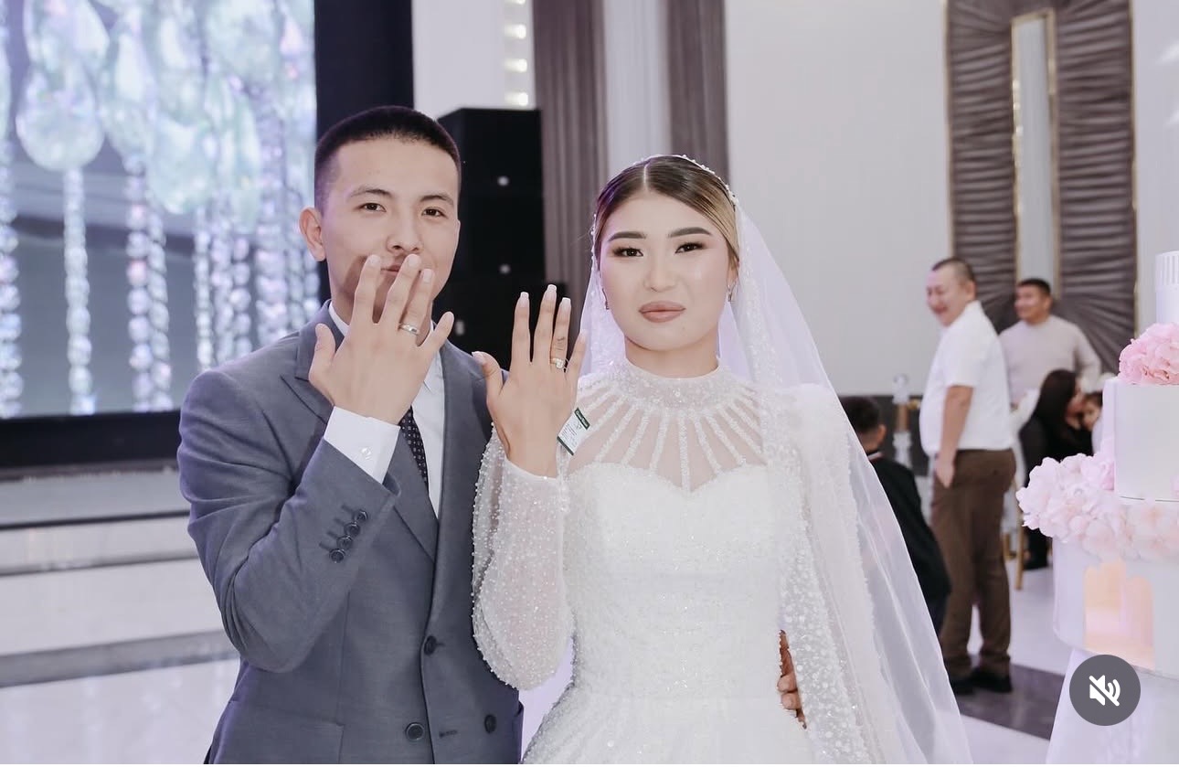 ”Сенімен бірге арман, үміт, күлкі де кетіп қалғандай” - Марқұм фельдшердің күйеуі