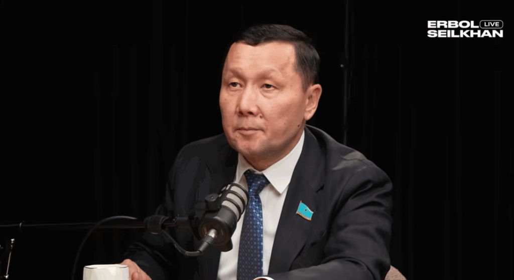 Сахнадағы секс циркі