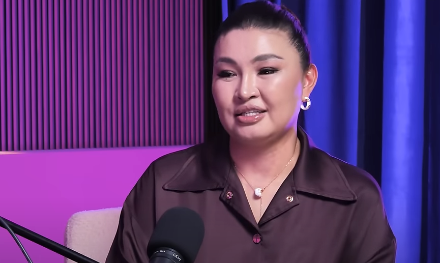 ”Мұндай манипуляциларға тойдым”: Журналист Айнұр Асанберді балалар үйіндегі Құран кітаптың өртенбей қалғаны туралы