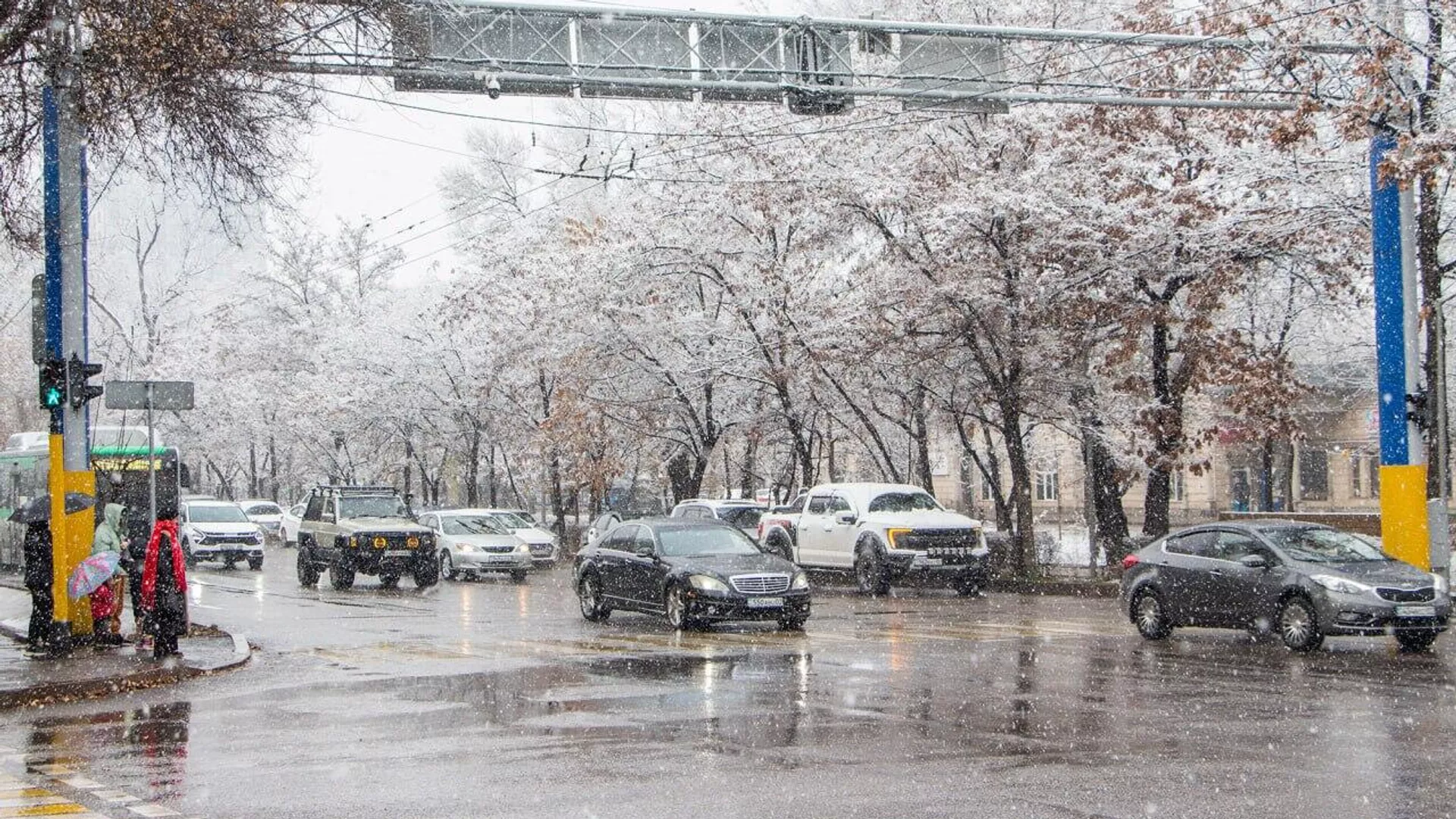 Алматы полициясы күшейтілген режимде жұмыс істеп жатыр