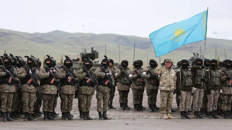 2026 жылы 850-ден астам запастағы офицер әскерге шақырылады