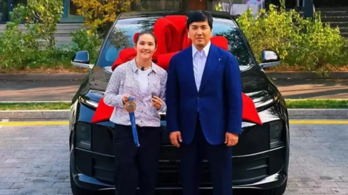 “Арман мен мақсат үшін бұл қадамға баруға дайынмын”: Назым Қызайбай маңызды мәлімдеме жасады