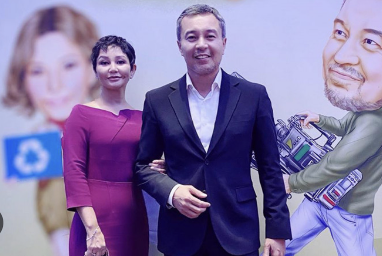 "Әйеліне шығуға болмайды": Ақан Сатаевтың бірінші әйелі фильмнің тұсаукесерінде болған сұмдық жайтты еске алды