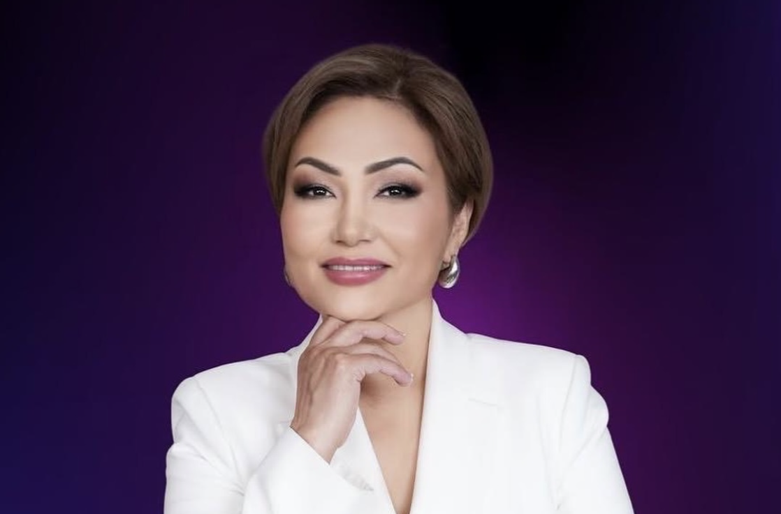 Үрленген ерін, томпайған бөксе, тартылған қарын - Дана Нұржігіт қазақтың қыз-келіншектері туралы