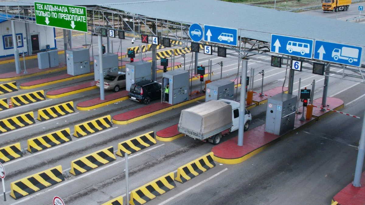 Қазақстанда ақылы жолдардың бірқатары тегін болады