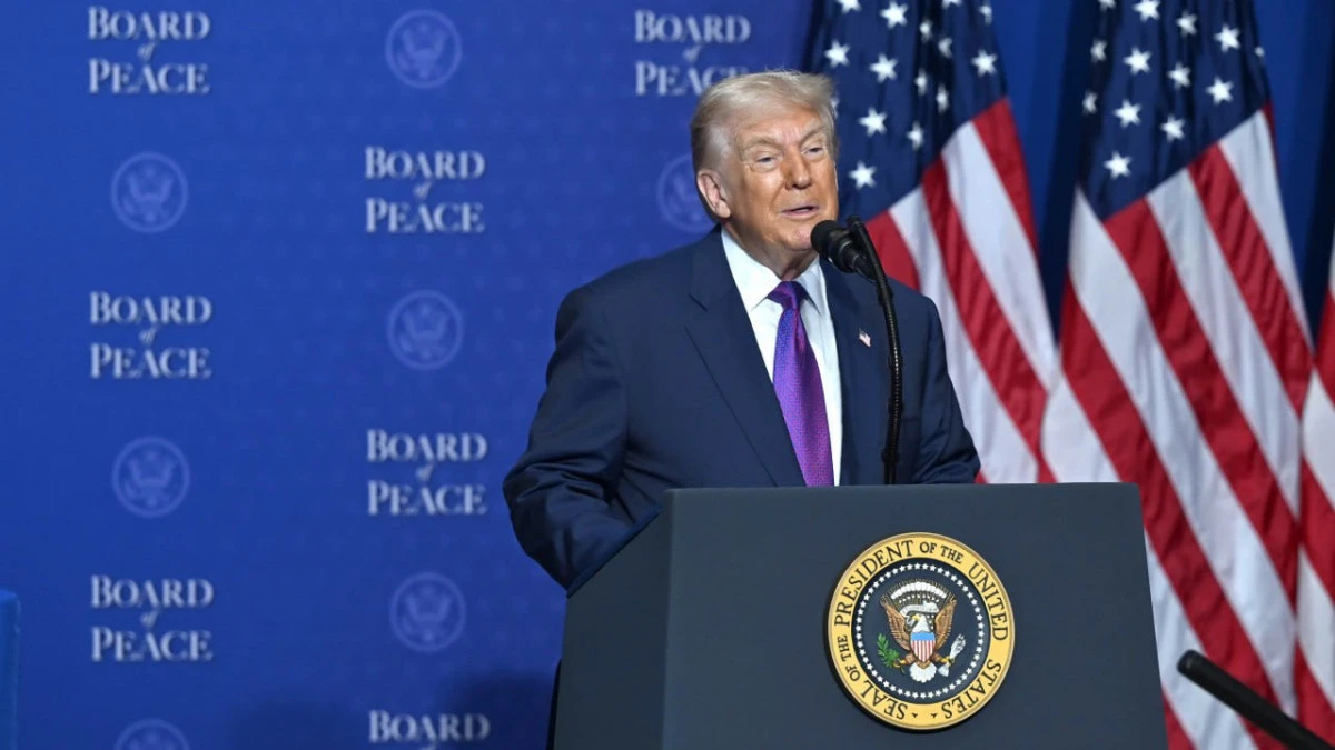 АҚШ-тағы әуежайға Дональд Трамптың есімі беріледі 