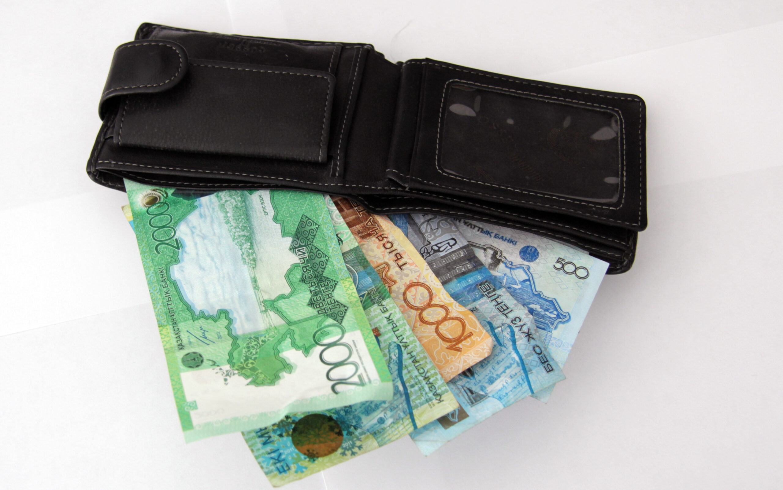 50 жастан бастап өмір бойы төленетін зейнетақы: қалай алуға болады