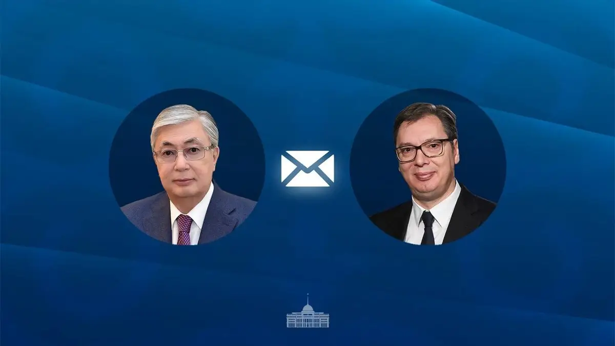 Тоқаев Сербия президентін елдің Мемлекеттілік күнімен құттықтады