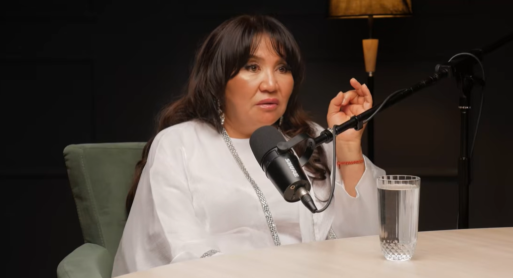 "Қазақтың баласы Мәскеудегі мешітте кеудемнен итеріп жіберді" - Көріпкел Кажетта Ахметжанова